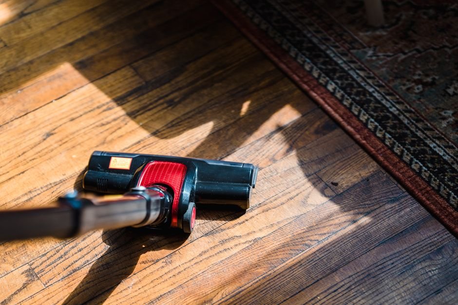 Differences Between Upright And Canister Vacuums — What is a Canister Vacuum Cleaner?