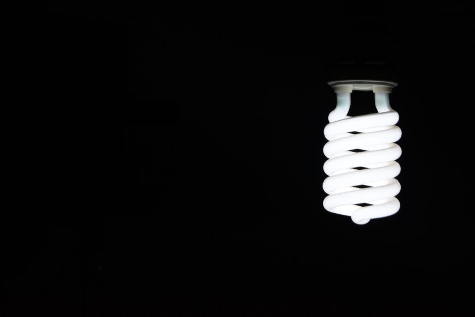 Simple Tech Upgrades That Save Energy and Reduce Bills — Bonus Tip: Monitor Your Energy Usage
