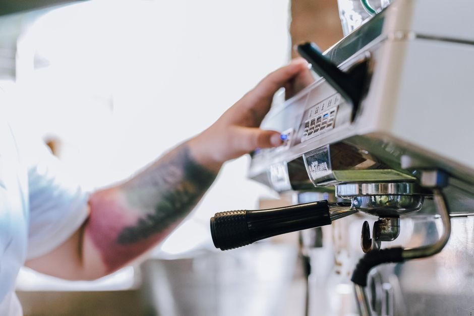 Coffee Machine vs Percolator — What Is a Percolator?