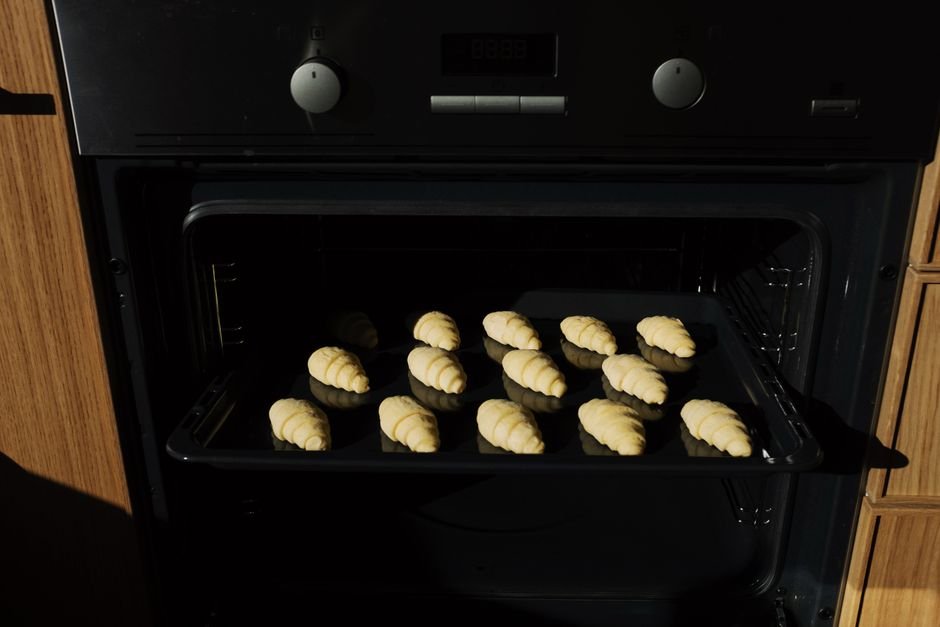 Toaster Oven vs Convection Oven: What’s the Difference? — What Is a Convection Oven?