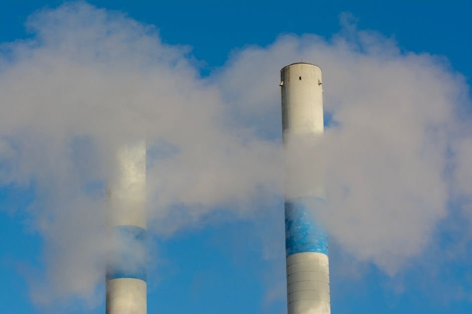 Air Purifier vs Activated Carbon Filter — What Is an Activated Carbon Filter?