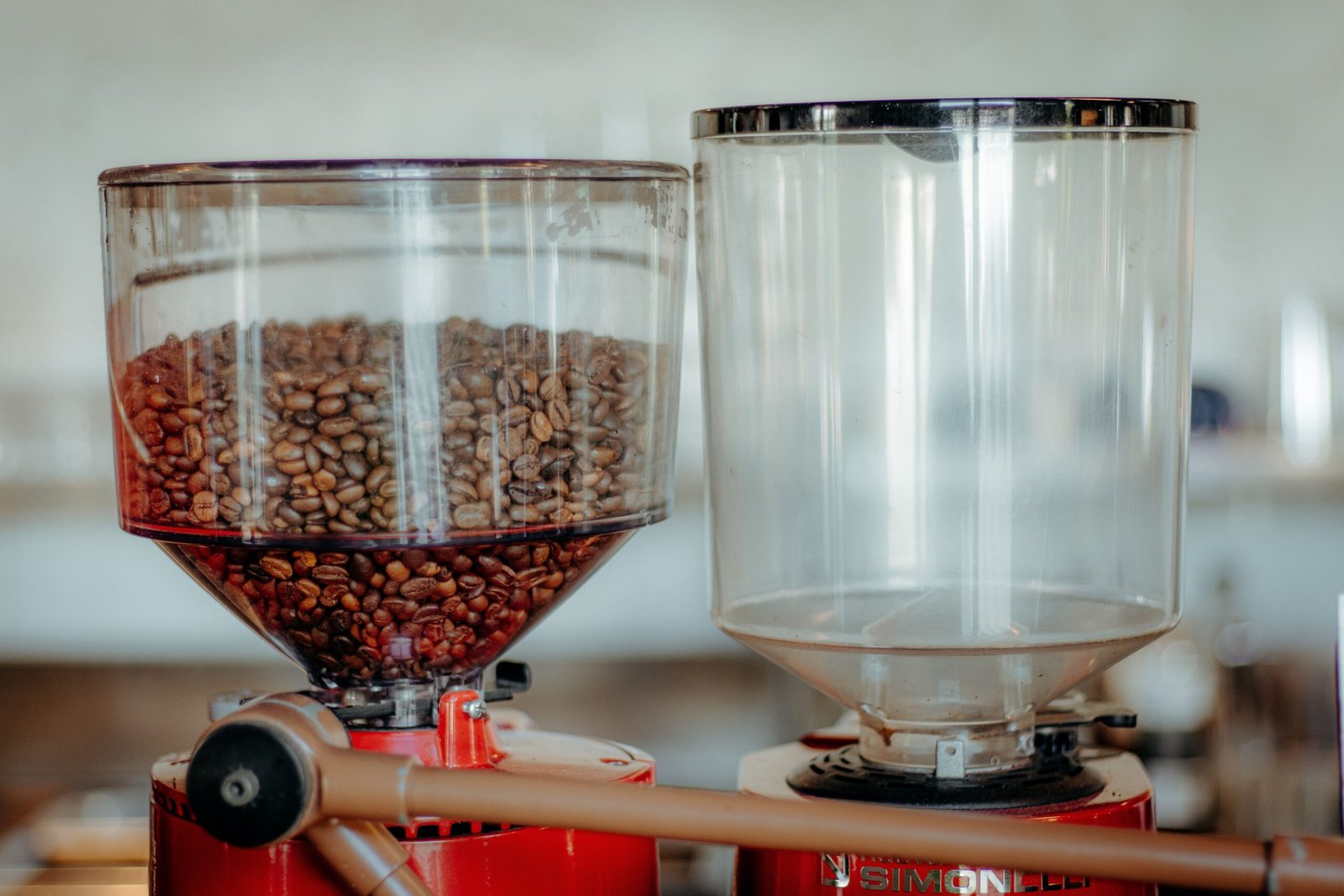 Choosing the Right Coffee Bean for Your Grinder
