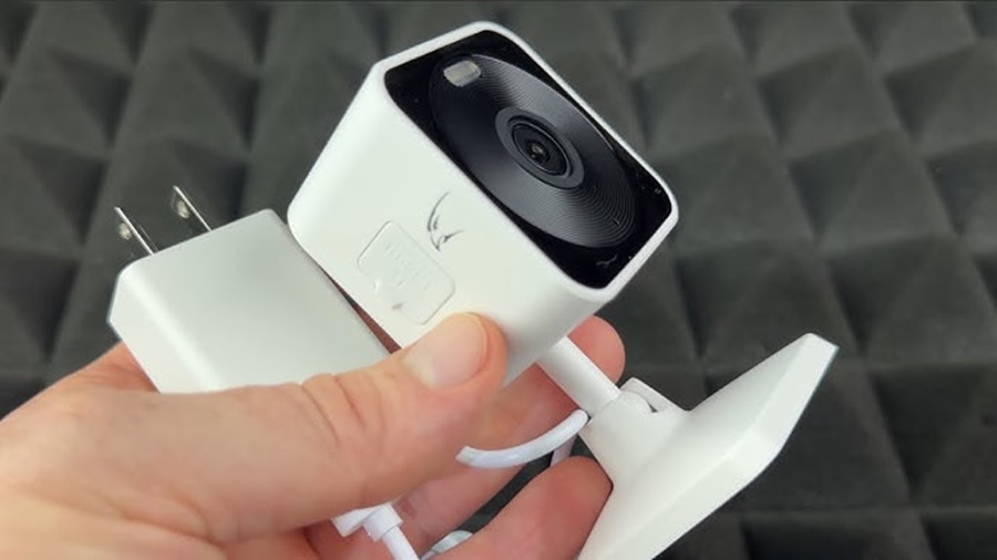Battery Powered vs Wired Security Cameras