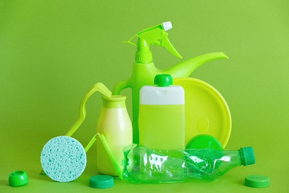 7 Best Eco-Friendly Cleaning Products