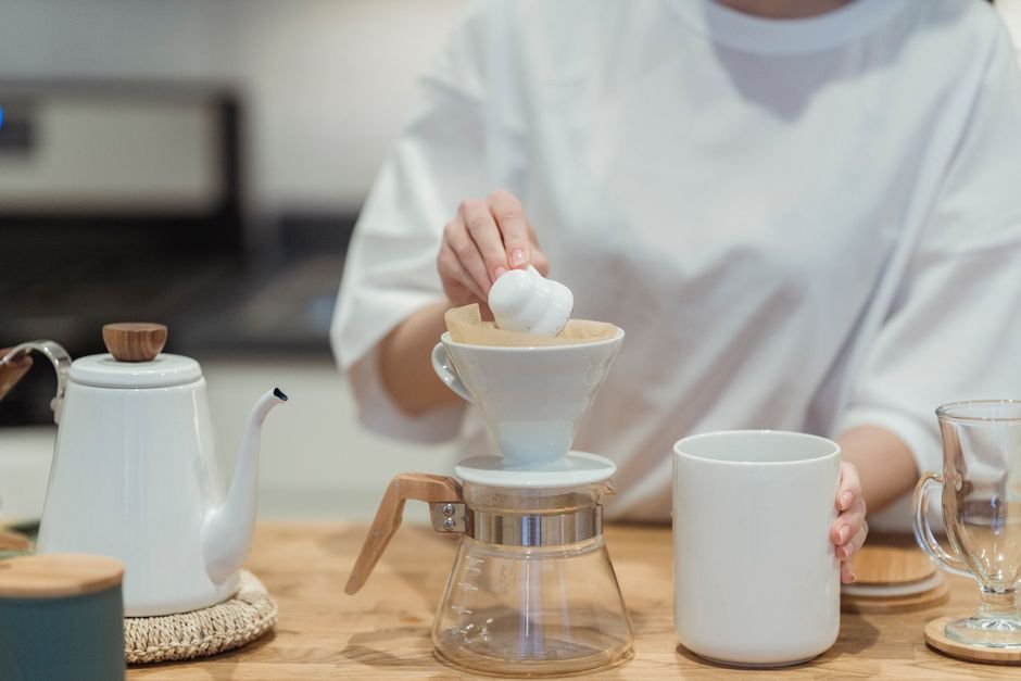 How to Clean a Coffee Maker Without Vinegar Odor