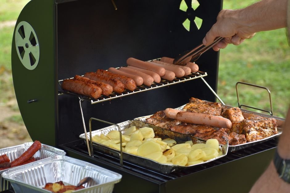 6 Best Electric Smoker for Beginners