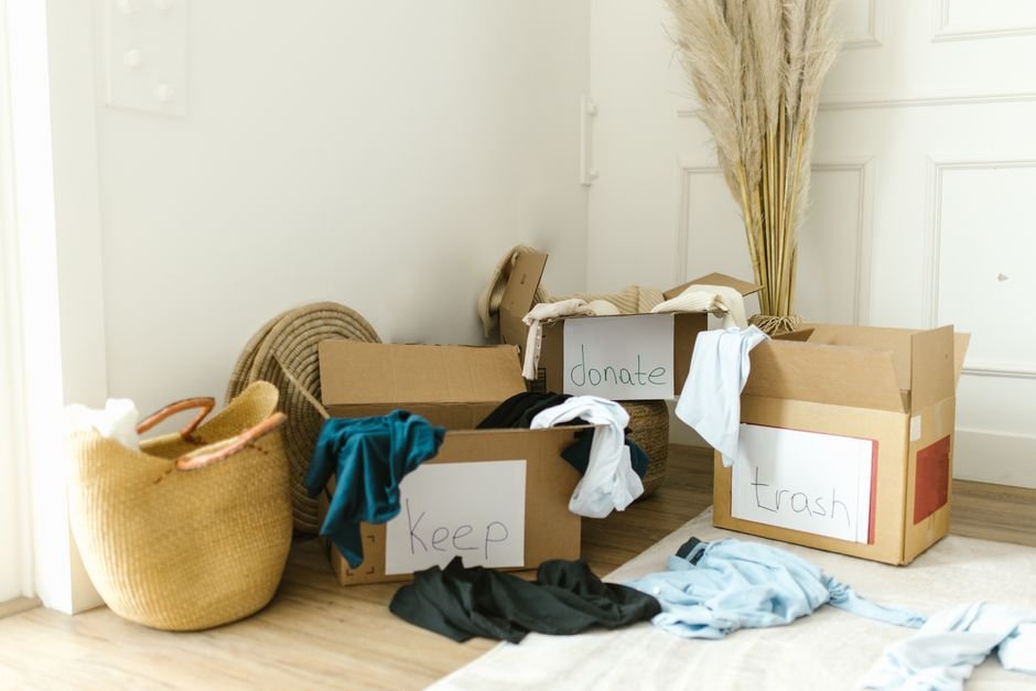 How to Declutter Your Home for a More Organized Living Space