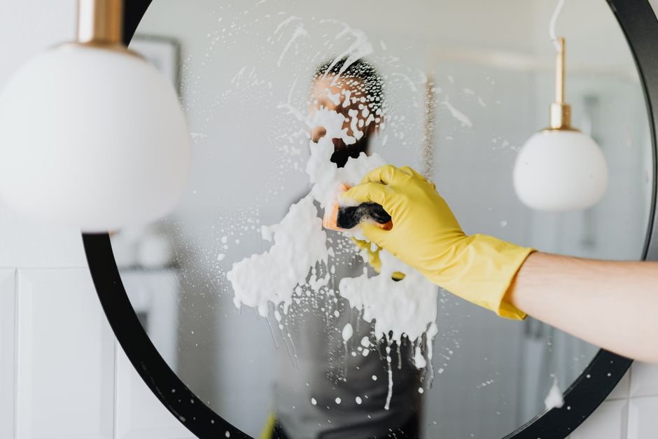 Scrubbing Bubbles Versus Clorox Bathroom Cleaner