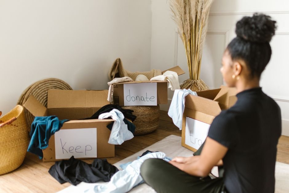 Why Does Decluttering Make Me Feel Good and Enhance Focus?